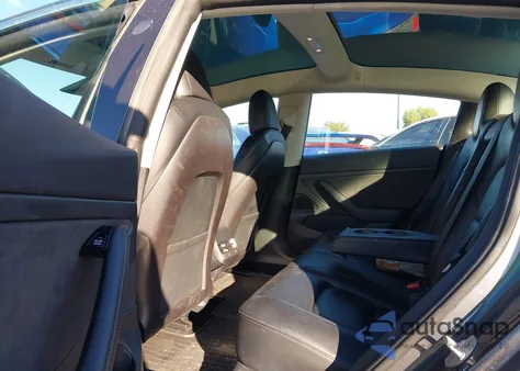 2020 Tesla Model 3 Standard Range Plus Rear-Wheel Drive/Standard Range Rear-Wheel Drive from USA, damaged, VIN 5YJ3E1EA9LF597189